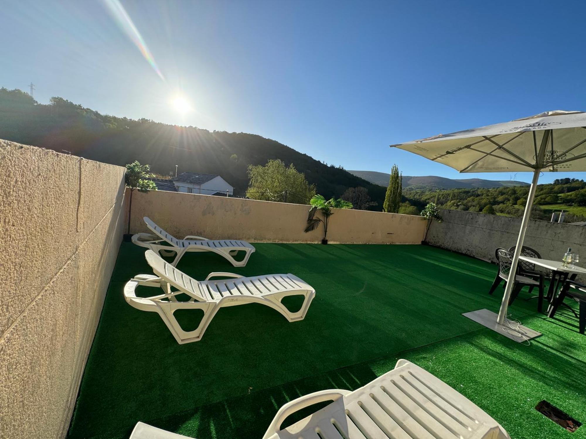 شقة Triacastela Sunset Terrace المظهر الخارجي الصورة